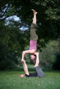 star, acro yoga, partner acro, hand balancing, movement, yoga, amanda patti, courage, trust, communication, explore