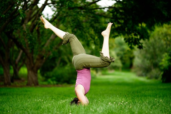 yoga, movement, teaching, therapeutics, bodyweight, calisthenics, health, wellness, fun, headstand, stag, stag headstand, sirsasana, pain, weight loss