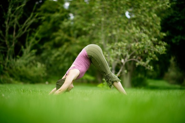 yoga, acroyoga, down dog, wrist, hands, injury, warm up, health, considerations, amanda patti